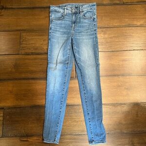 American Eagle Medium Wash High Rise Skinny Jeans